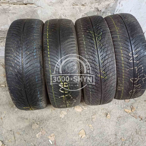 Michelin Pilot Alpin 5 suv 235/65R17 Michelin Pilot Alpin 5 suv 235/65R17