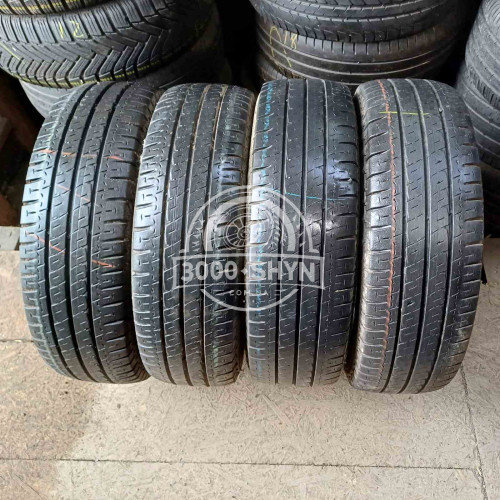 Michelin Agilis 215/70R15c Michelin Agilis 215/70R15c
