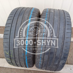 Michelin PilotSport4 235/40R18