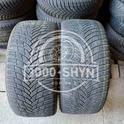 Firestone WinterHawk4 245/40R18 Firestone WinterHawk4 245/40R18