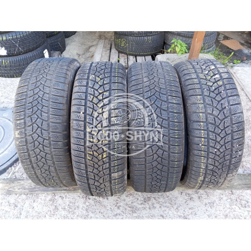 Firestone Destination Winter 215/60R17 Firestone Destination Winter 215/60R17