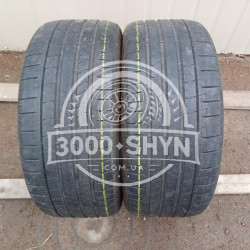 Pirelli P ZERO 235/40R19 Pirelli P ZERO 235/40R19