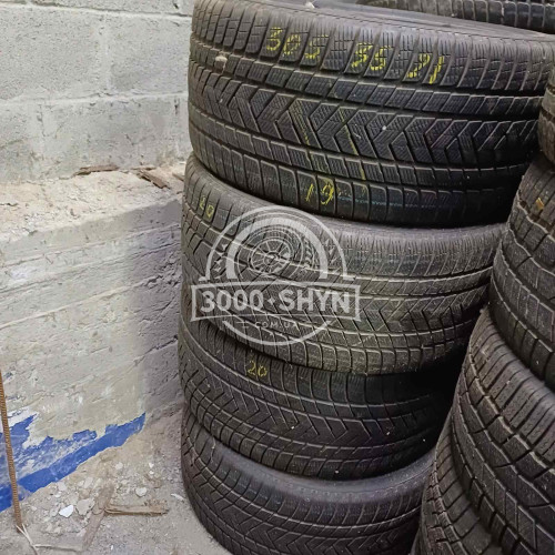 Pirelli Scorpion winter 305/35R21 Pirelli Scorpion winter 305/35R21