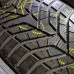 YOKOHAMA BluEarth winter V905 285/35R21