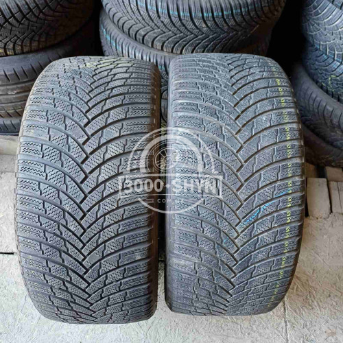 Firestone WinterHawk4 245/40R18 Firestone WinterHawk4 245/40R18