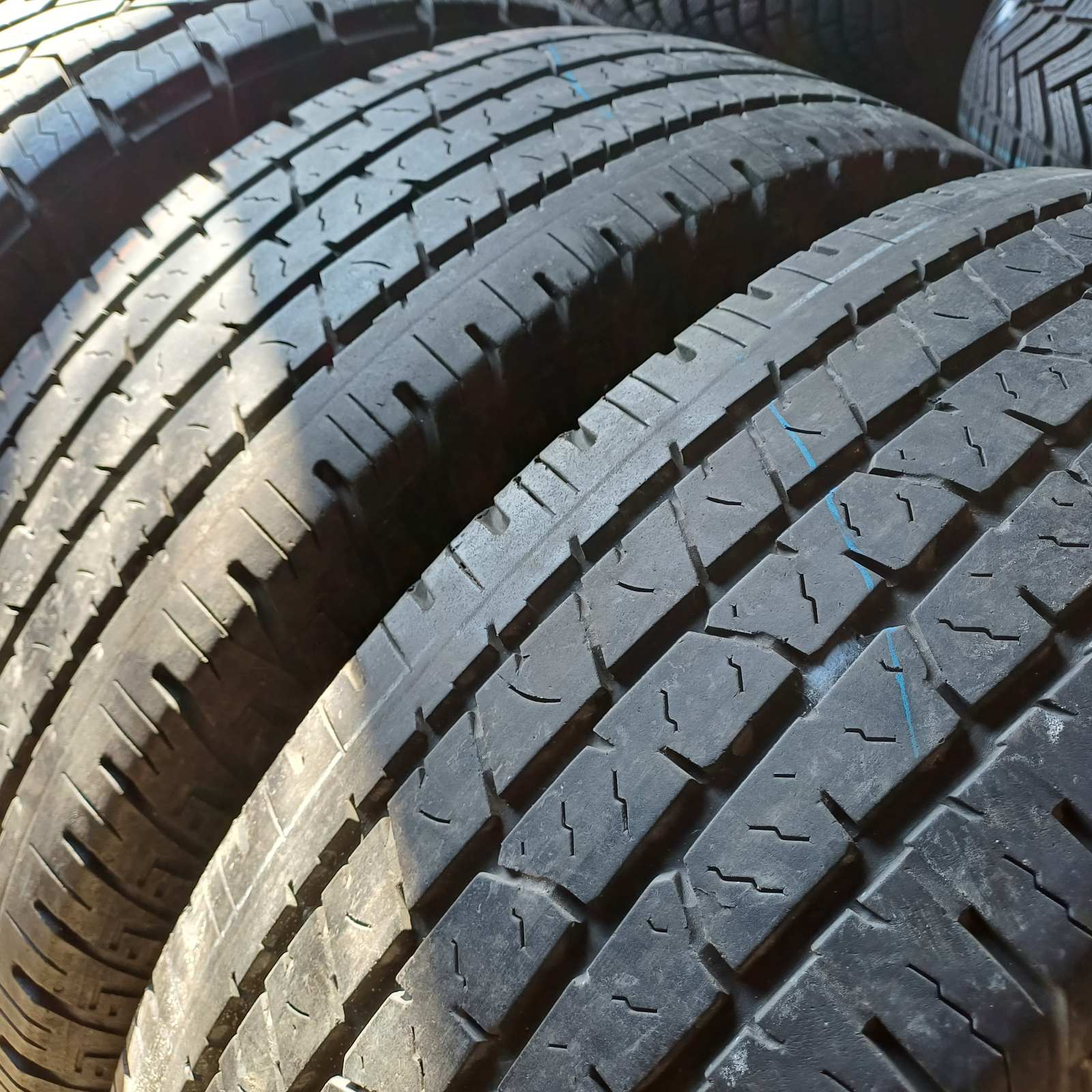 Continental Cross Contact 255/70R16