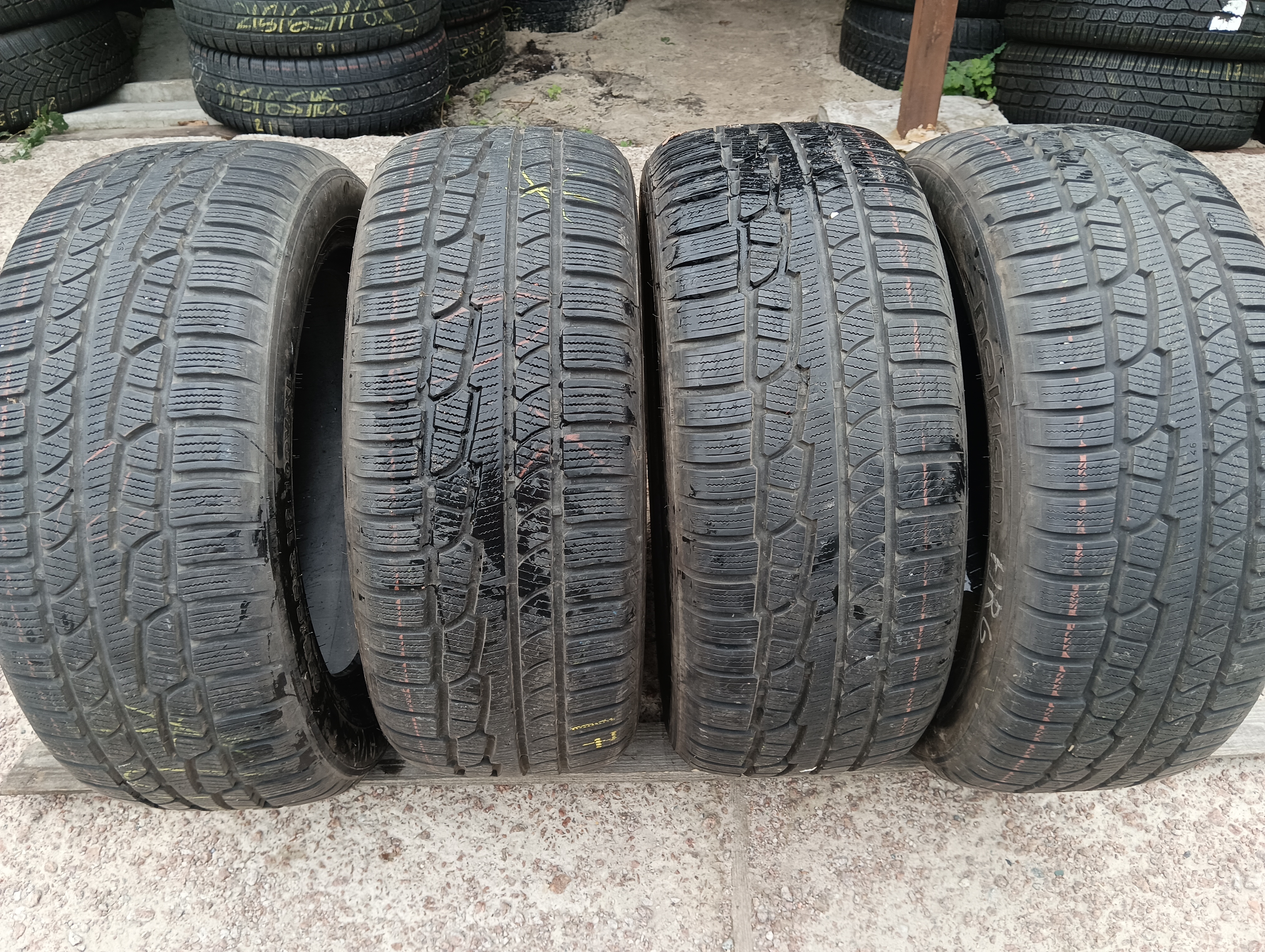 Nokian WRG2 Sport Utility 255/55R18 